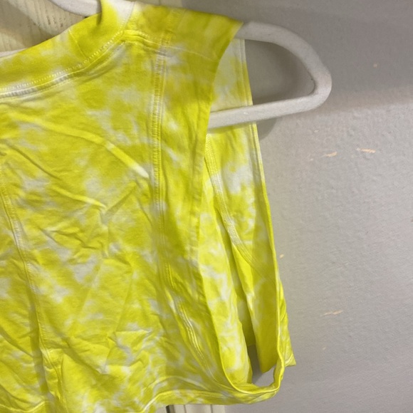 Lululemon all yours cropped tank top size 4 women's tie dye highlight yellow - Picture 3 of 3